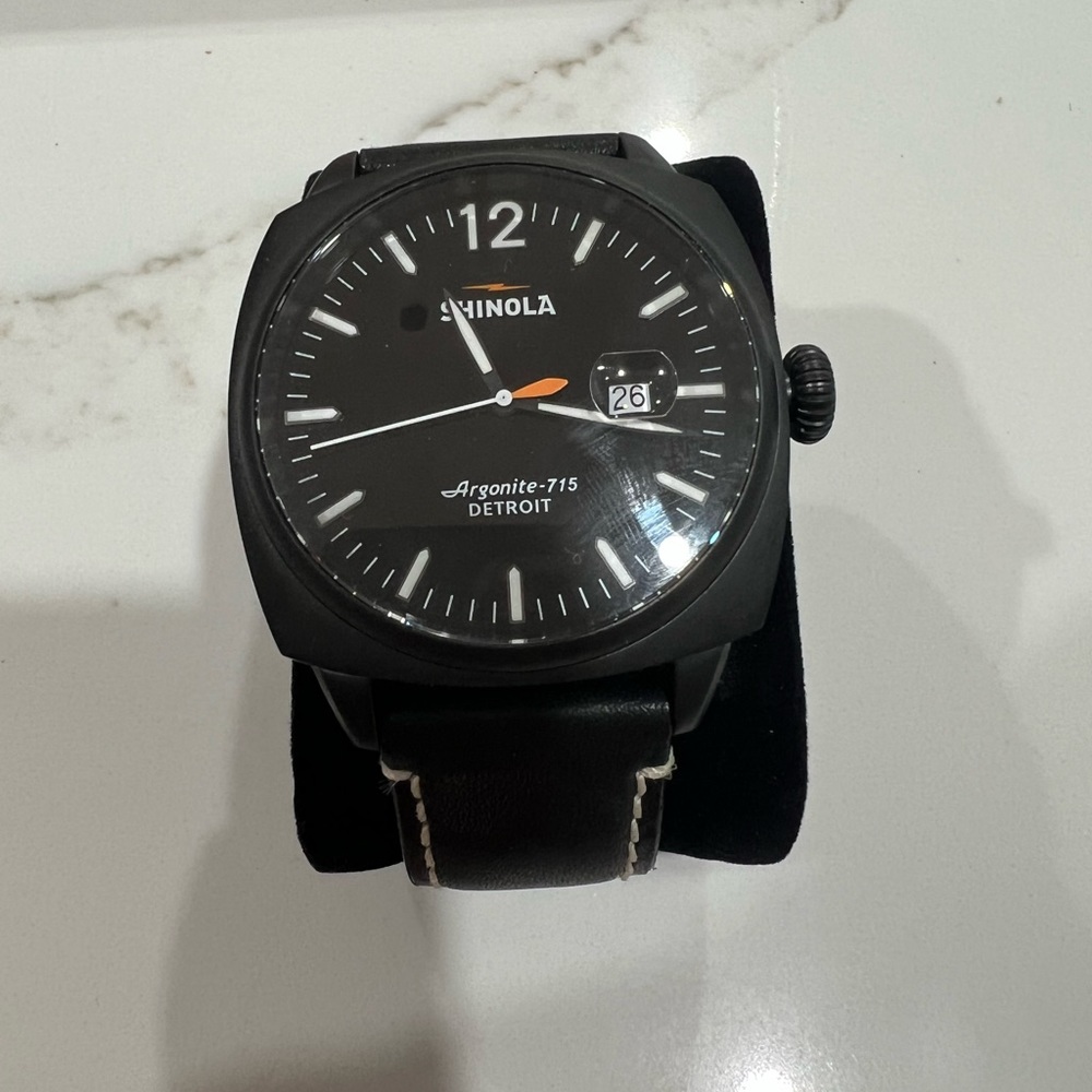 Shinola  argonite-715
